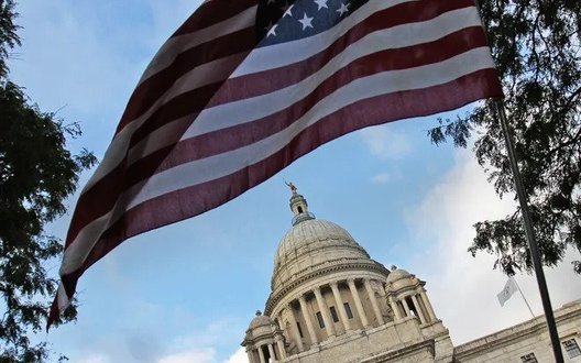 Республиканцы в Конгрессе США угрожают заблокировать $350 млрд для Пентагона из-за политики Трампа в отношении России, — СМИ