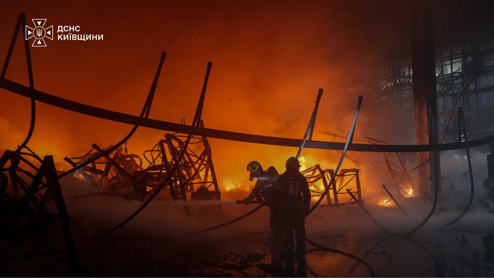 Більшість українців вважають, що війна ще триватиме довго, але готові терпіти – КМІС